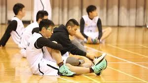 什么是德扑里的“反剥削策略”？当对手发现你在偷盲时的应对调整。（德扑反剥削策略：对手识破偷盲时的调整思路）